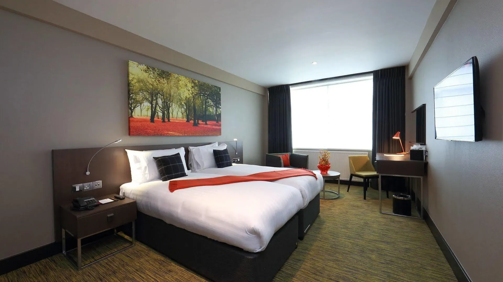 Hampton By Hilton London City